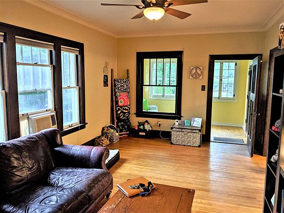 4th image of 517 Ashland Ave