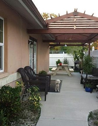 5th image of 8801 Magnolia Ct