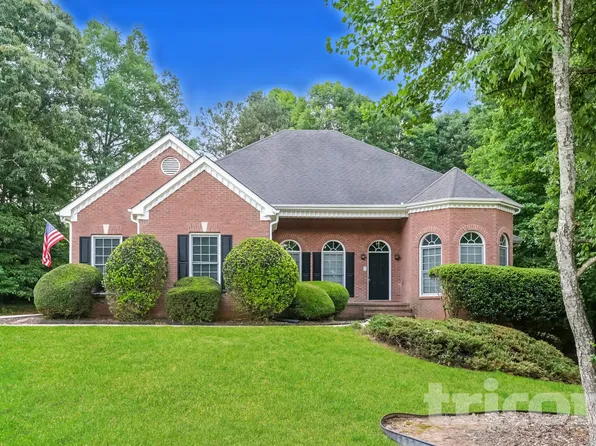 3545 Bulloch Lake Rd, Loganville, GA 30052