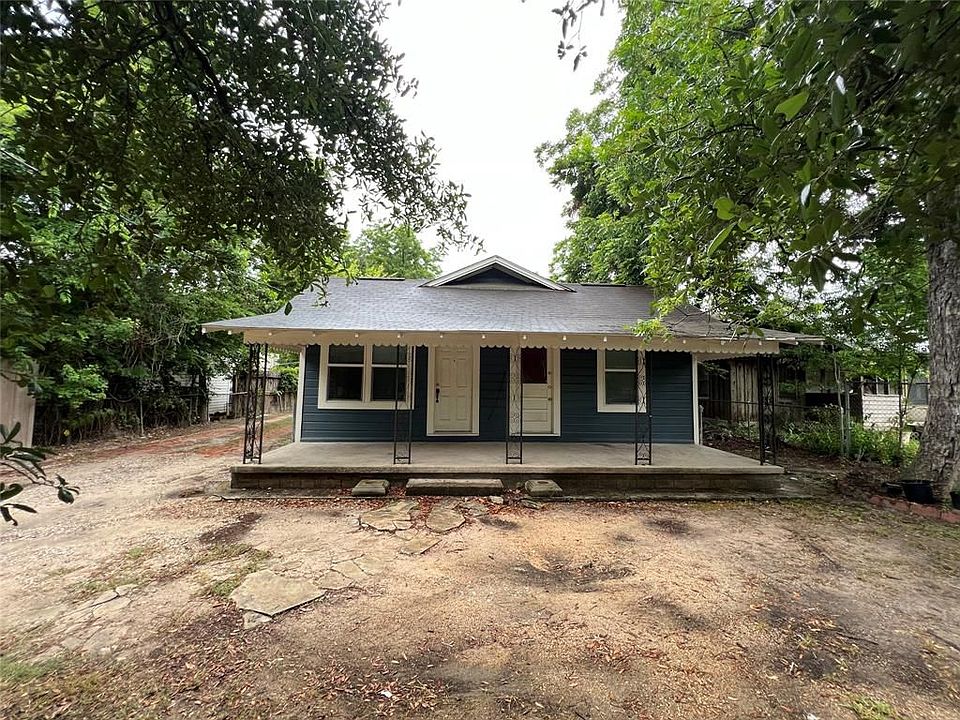 1st image of 1004 E Crosstimbers St