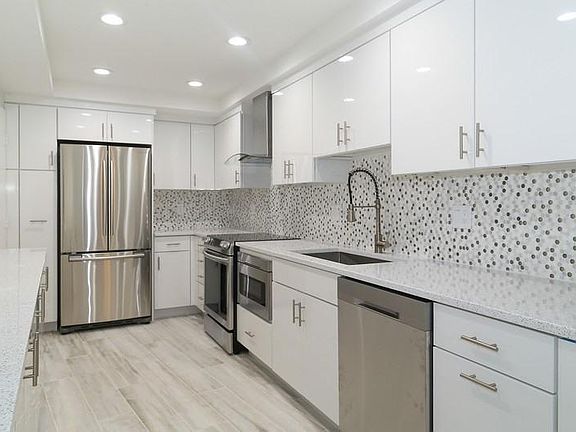 4th image of 2295 S Ocean Blvd APT 419