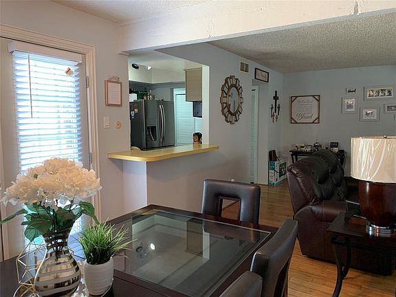 5th image of 2630 Santiago Ct