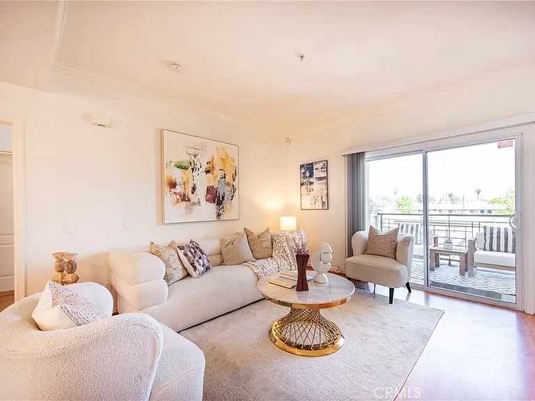 208 N Lincoln Ave #308 — Photo 4