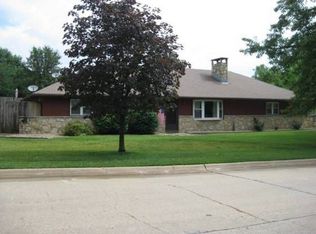 1201 Haas Cir, Manhattan, KS 66503