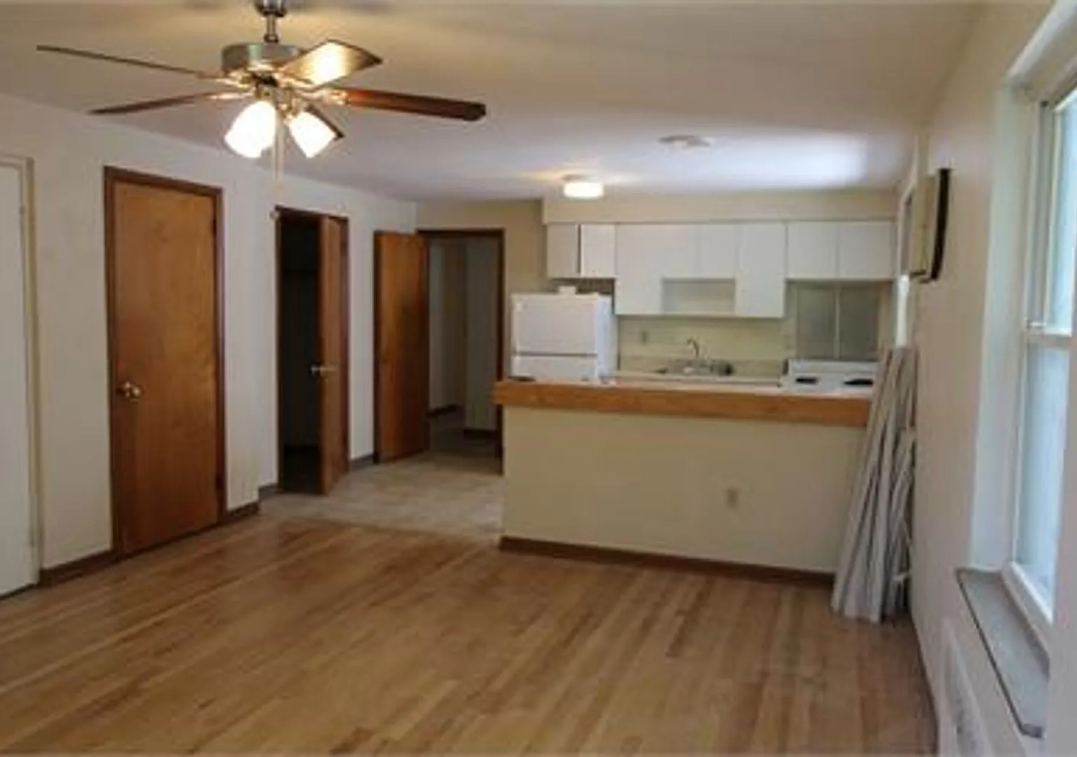 17 S Euclid Ave — Photo 3