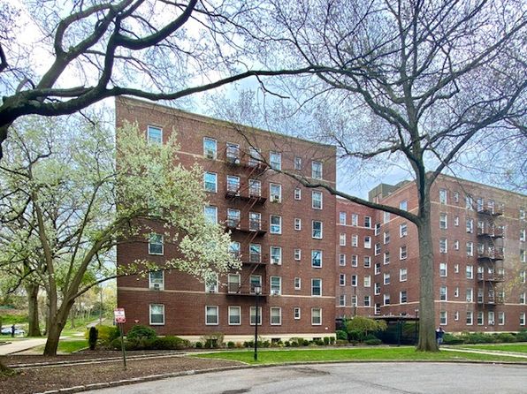 1 Larchmont Ave #714A