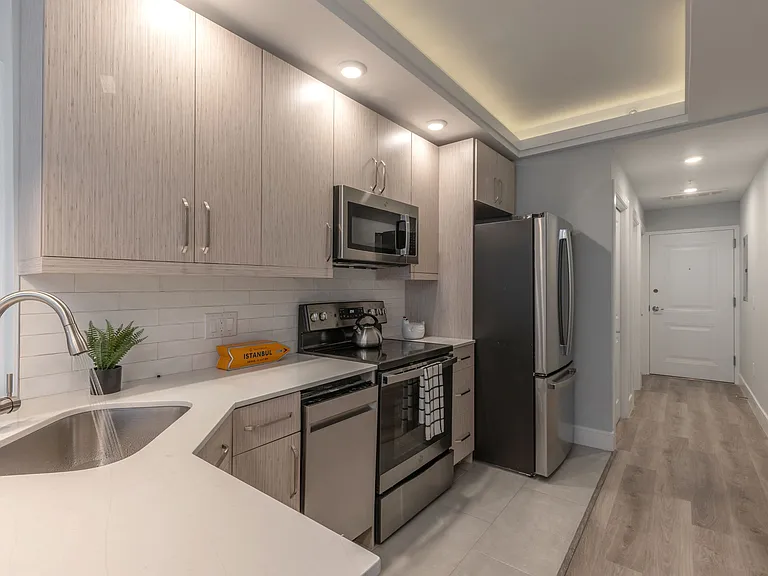 1222 N Marshall St #302A — Photo 15