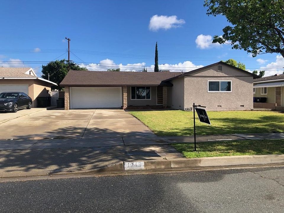 1st image of 1149 E Caroline Ct