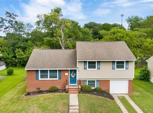28 Yorkshire Ter, Hampton, VA 23666
