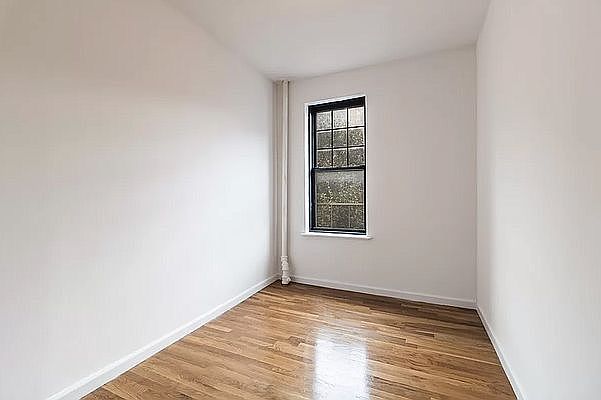 2nd image of 233 W 11th St #54