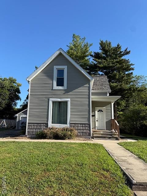 1st image of 419 Bell St