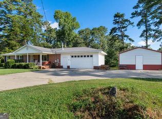 88 Smith St, Locust Grove, GA 30248