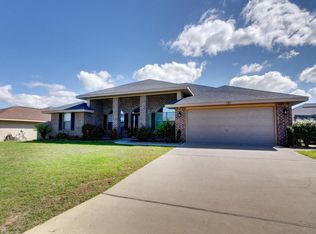 1785 Bay Pine Cir, Gulf Breeze, FL 32563