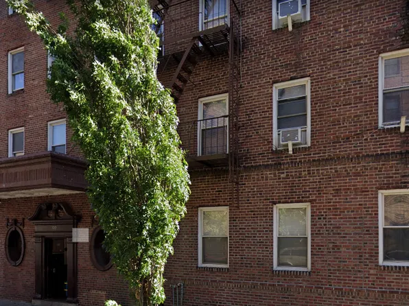 100 Winthrop Street image 1 of 1