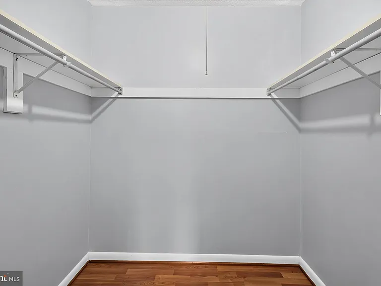625 Chesapeake St SE #301 — Photo 12