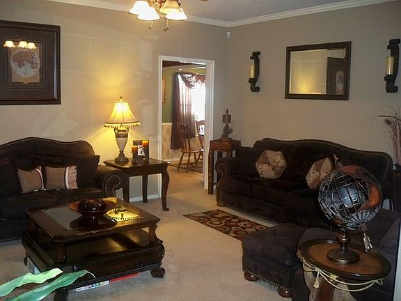 5th image of 8038 Vintage Trace Dr