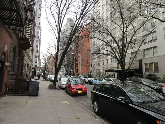 Rented by Prince Real Estate Associates LLC | media 18