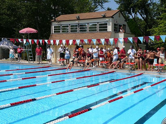 One block to Woodcrest pool