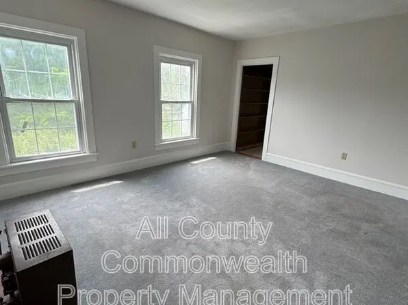 20 Community Way #2, Foxboro, MA 02035