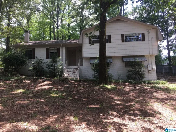 1805 Mohawk Dr, Alabaster, AL 35007