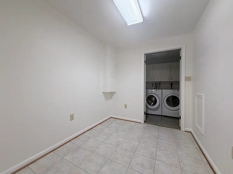 7418 Crestberry Ln — Photo 54
