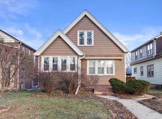 3260 N 50th St, Milwaukee, WI 53216