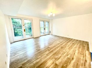 816 3rd St SW UNIT B, Washington, DC 20024