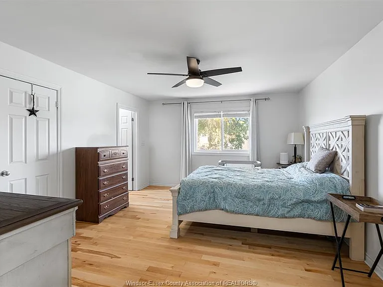 1376 Lakeview Ave — Photo 22
