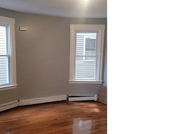 3rd image of 29 N 18th St #1