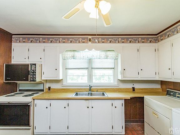 5th image of 6 Morningside Pl