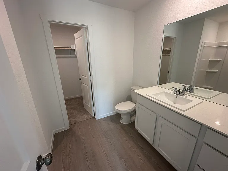 8619 Willow Xing #8619 — Photo 17
