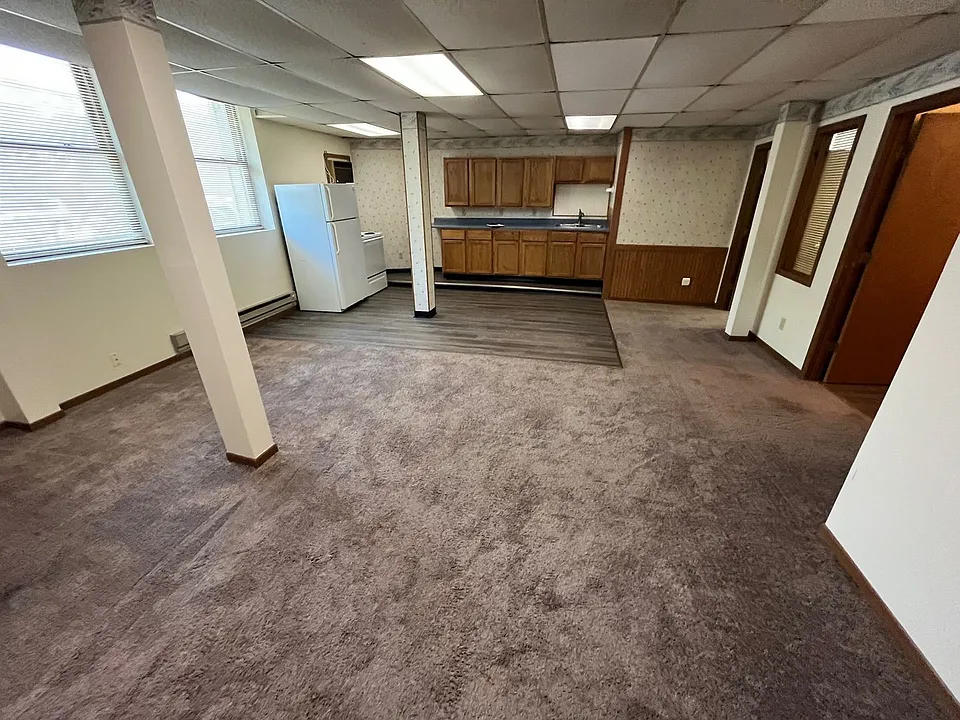 144 E Lincoln Ave
