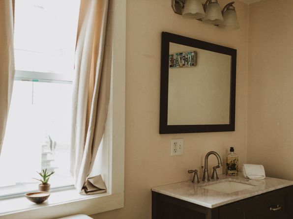 11 Atlantic St #1