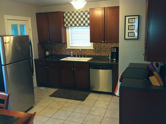 5th image of 1911 Elmsmere Ave
