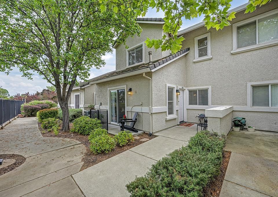 1st image of 608 Shasta Oaks Cir