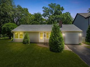 1133 Cherry St, Wheaton, IL 60187