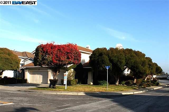 1st image of 32541 Seaside Dr