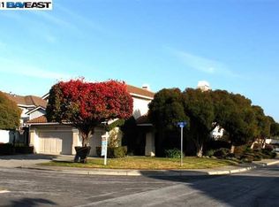 32541 Seaside Dr, Union City, CA 94587