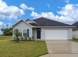 352 Preston Rd, Mabank, TX 75147