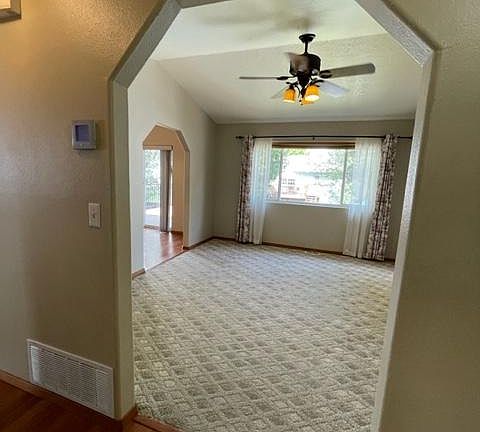 4th image of 5510 Nickel Dr