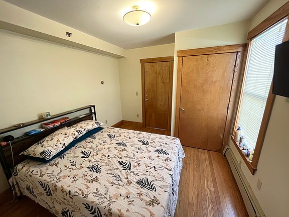 5th image of 21 Locust St APT 3