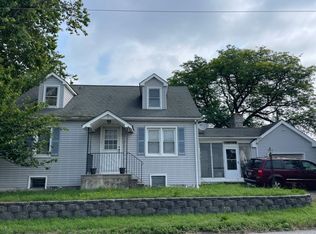 2207 Center Square Rd #R, Swedesboro, NJ 08085