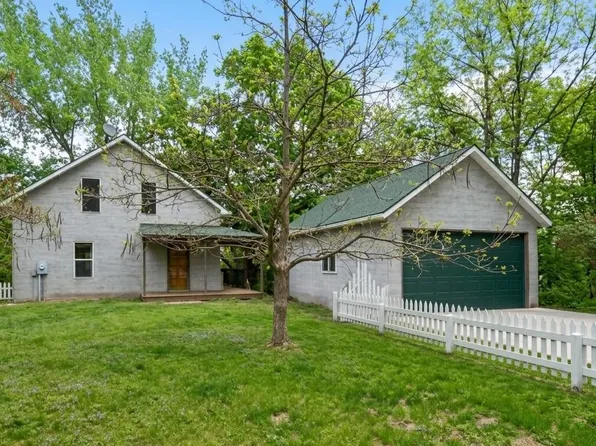 320 Bluff St, Clearwater, MN 55320