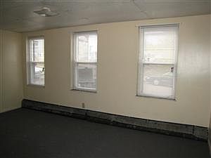 2nd image of 547 Channing St APT 46