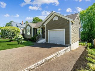 23 Wadsworth St, Danvers, MA 01923