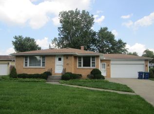 80 Thistle Lea, Williamsville, NY 14221