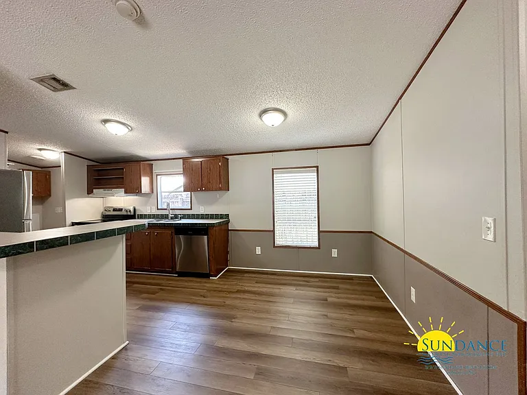 208 Casper Dr #4 — Photo 6