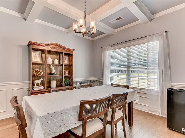 251 Haverford Dr — Photo 9