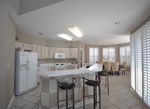 5th image of 8551 Turnberry Ct #8551