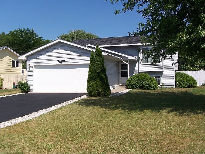 Welcome to 1145 Polk St